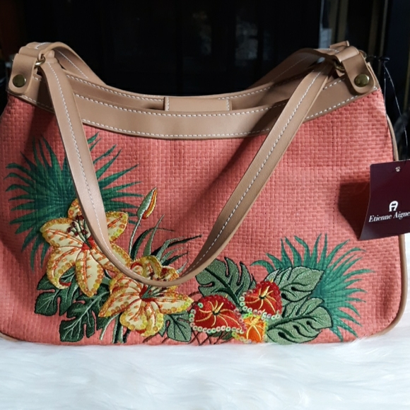 NWT Etienne Aigner handbag - Picture 3 of 8